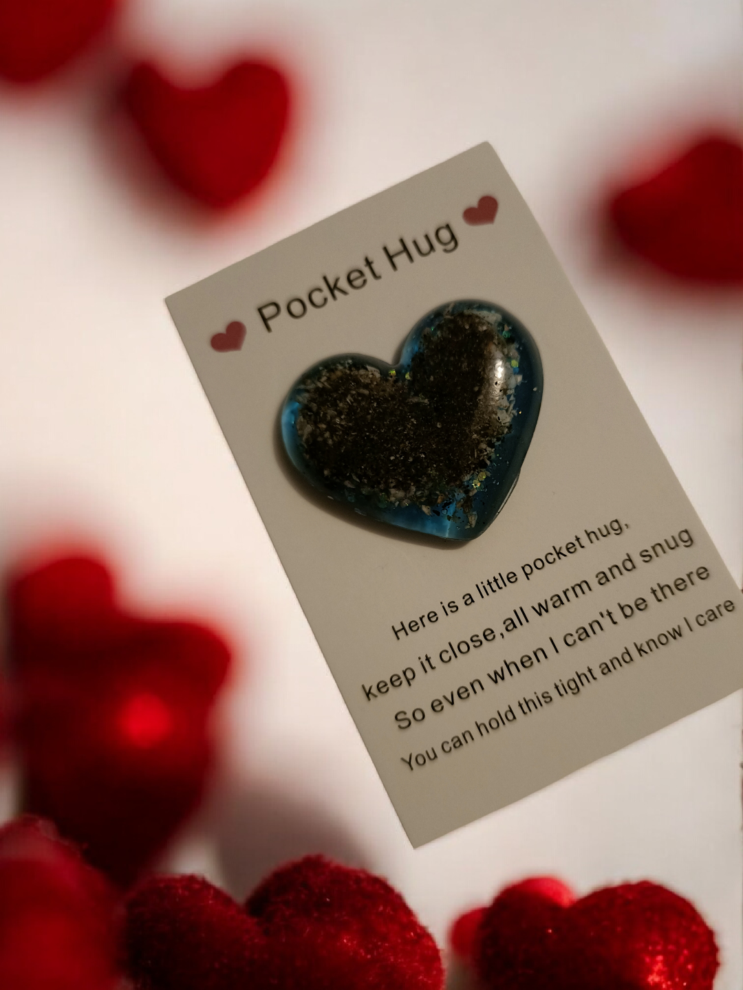 Pocket Hug – Resin Heart or Paw with Ashes