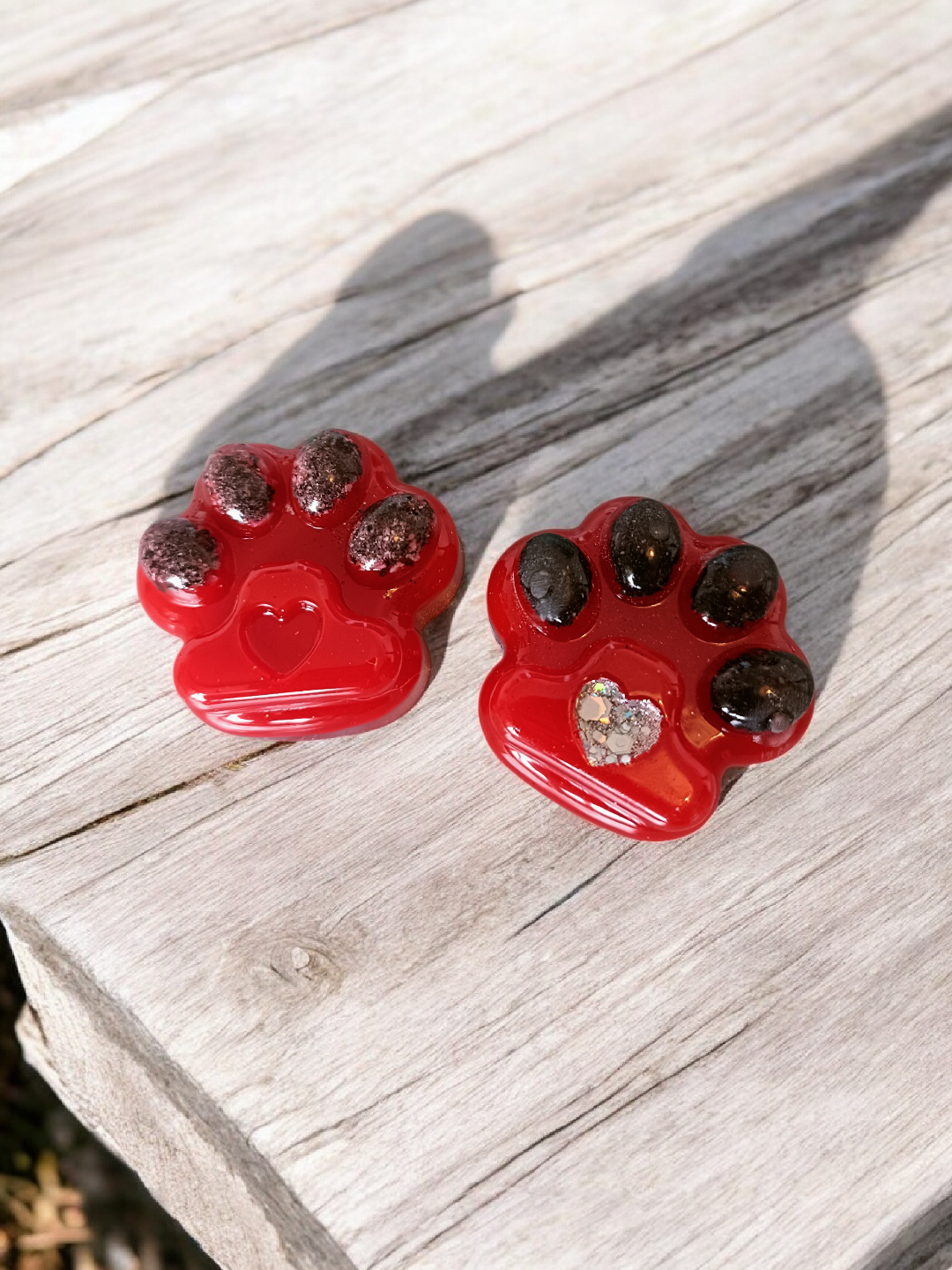 Mini Pawprint Memorial Keyring – Ashes Inclusion