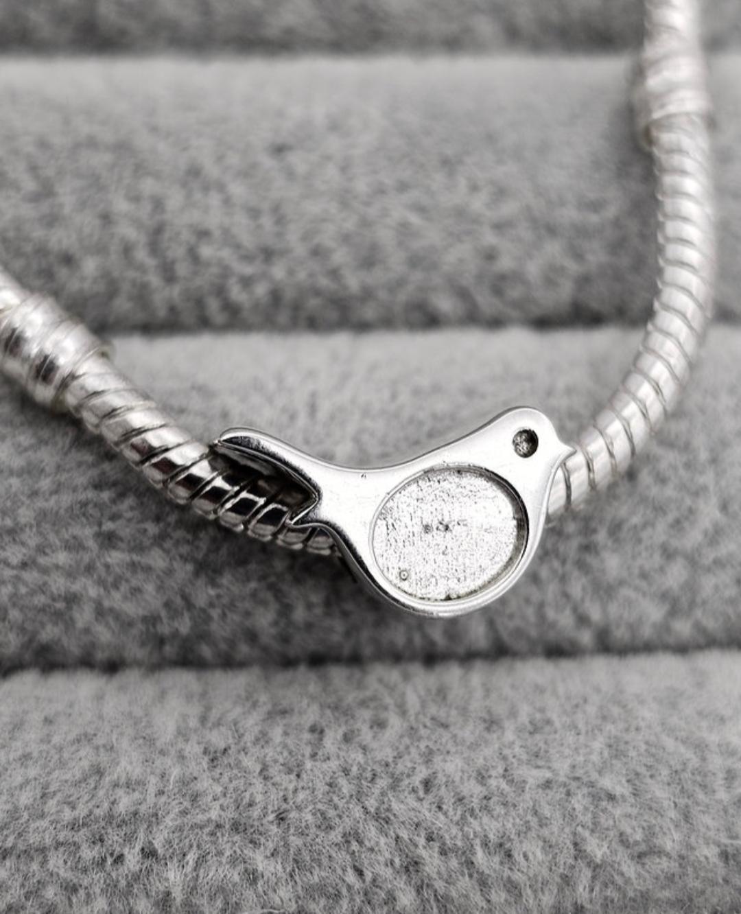 925 Silver Robin Memorial Charm – Ashes Inclusion Jewellery