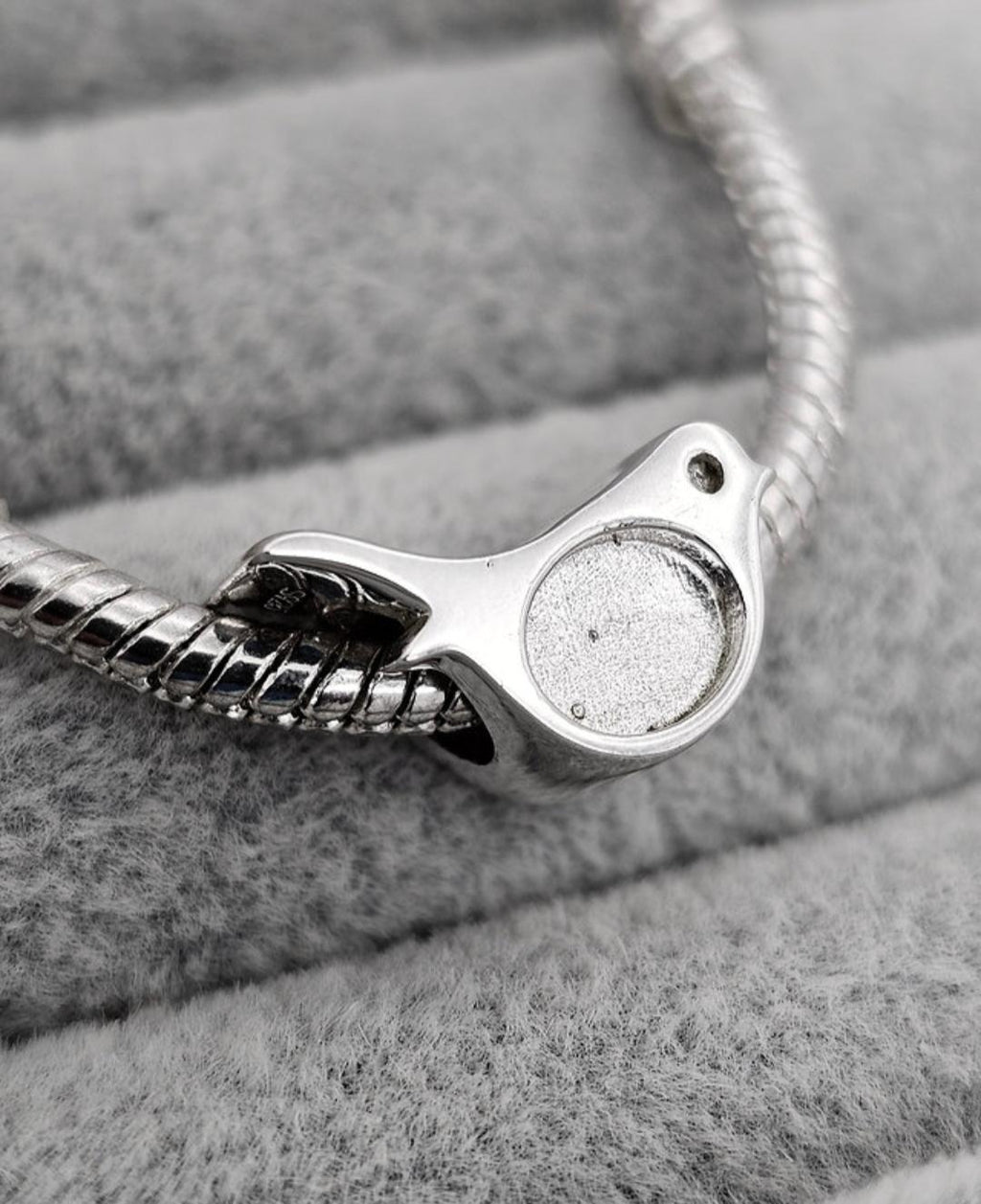 925 Silver Robin Memorial Charm – Ashes Inclusion Jewellery
