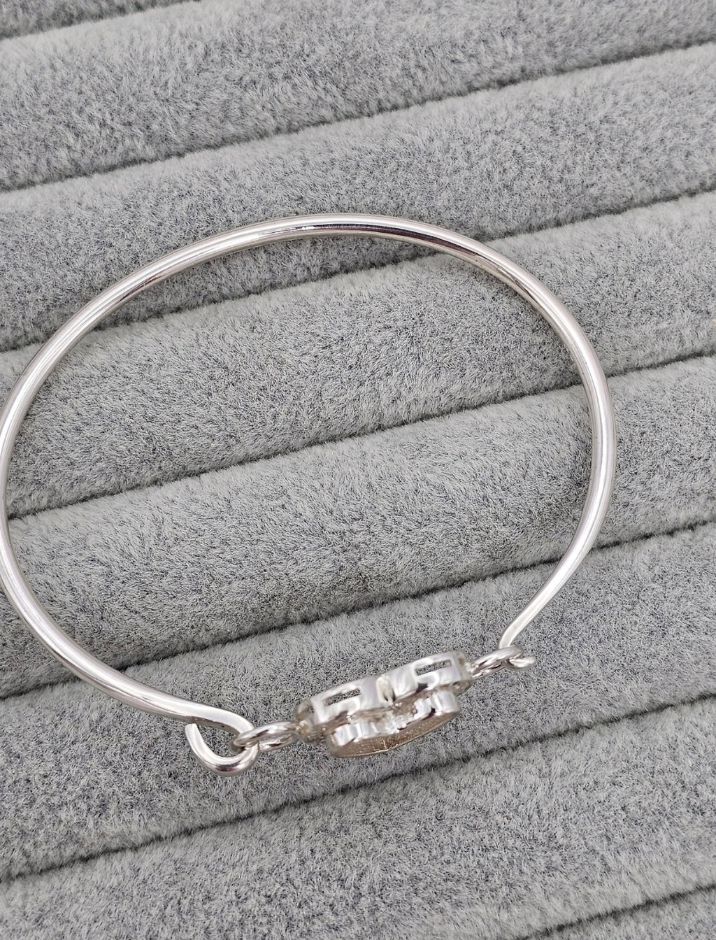 Heart CZ Hook Clasp 925 Silver Bangle
