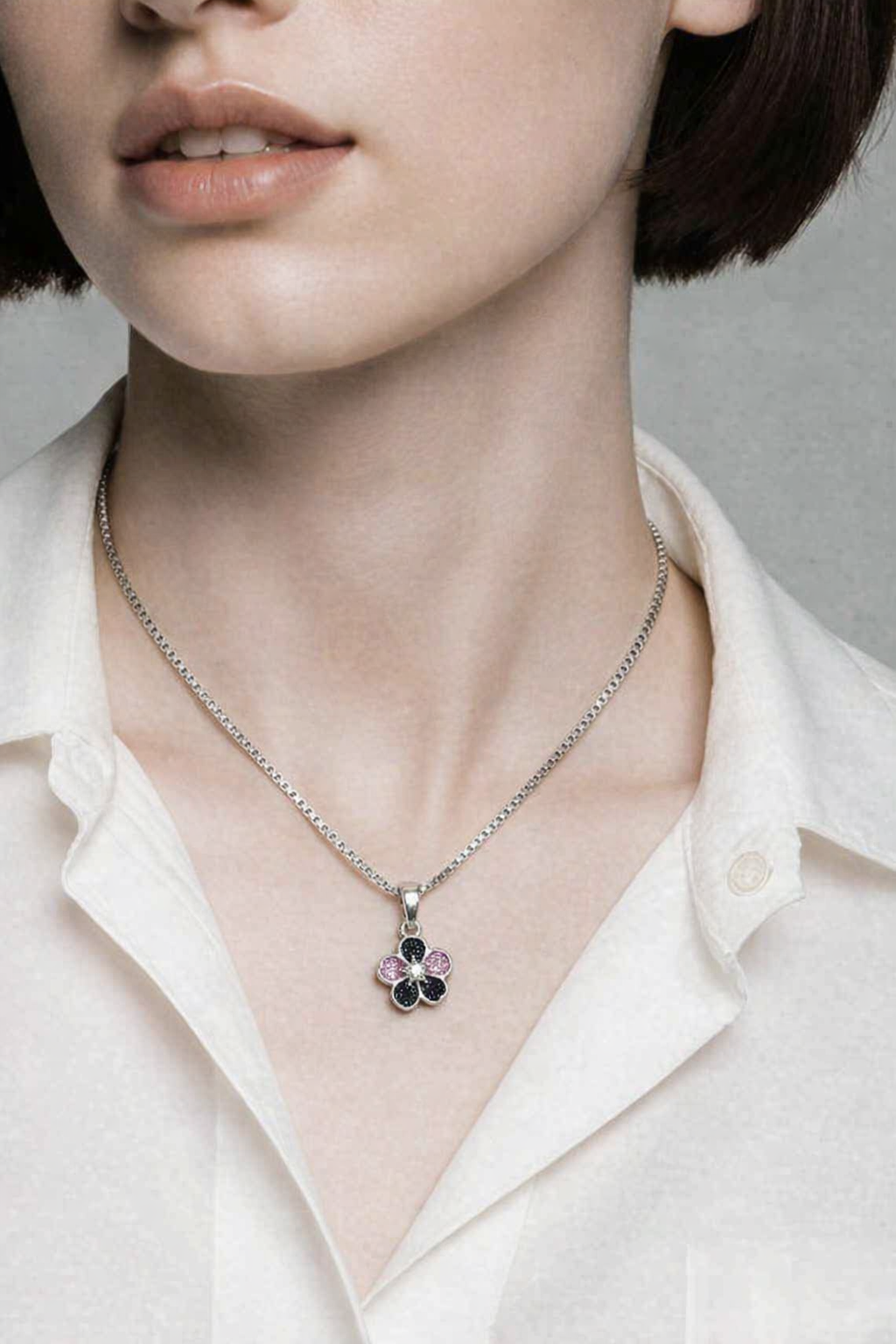 Forget Me Not – Keepsake Flower Necklace with CZ Center