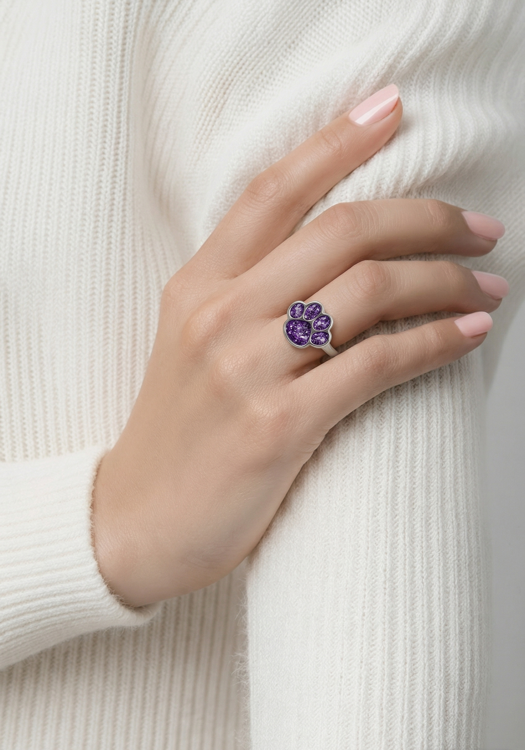 Sterling Silver Paw Ring with Resin & Cremation Ashes – Pet Tribute Jewellery