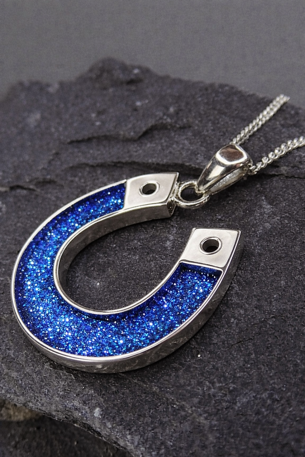 Silver Memorial Horse Shoe Pendant